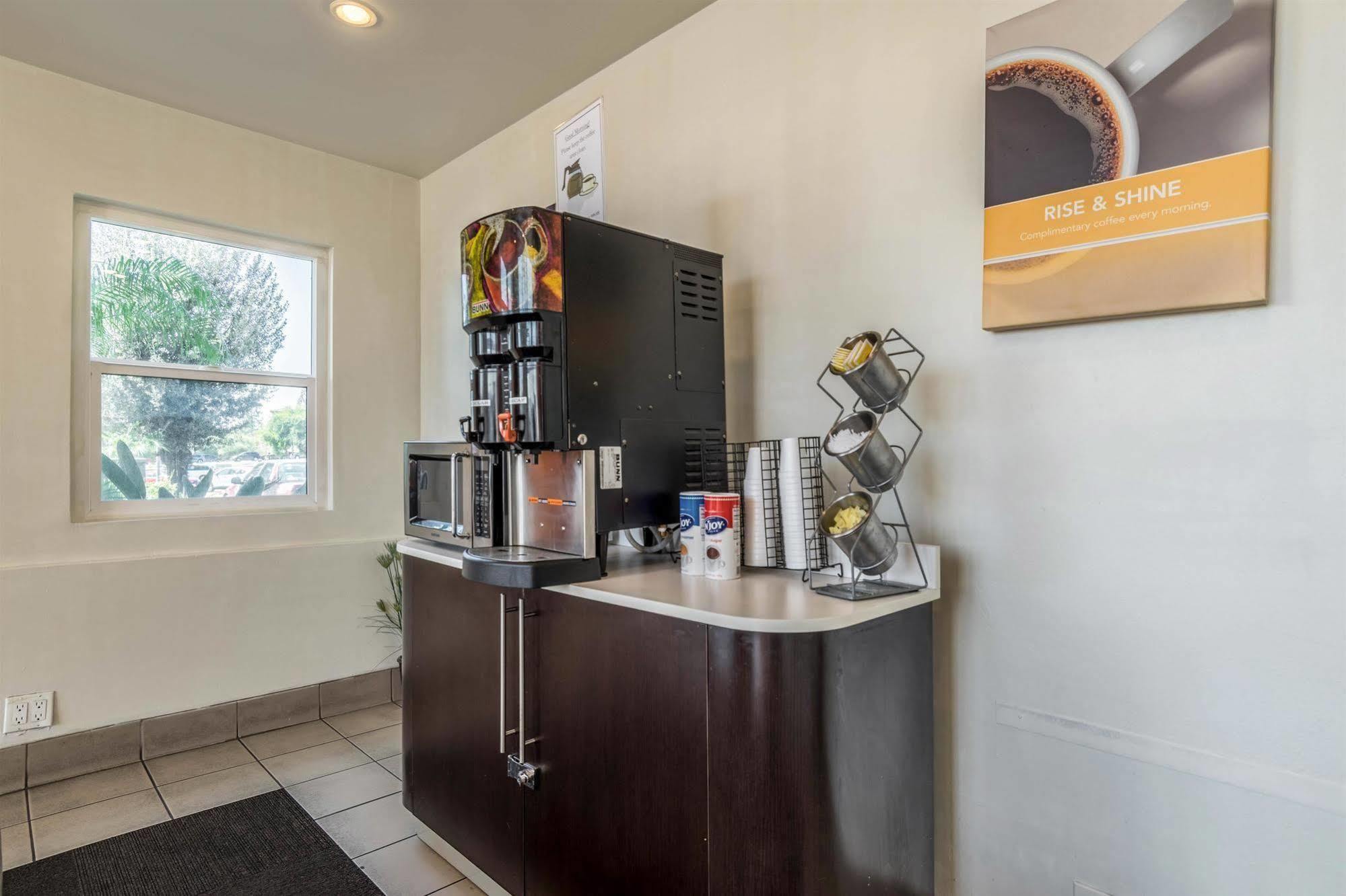 Motel 6-Redlands, Ca מראה חיצוני תמונה