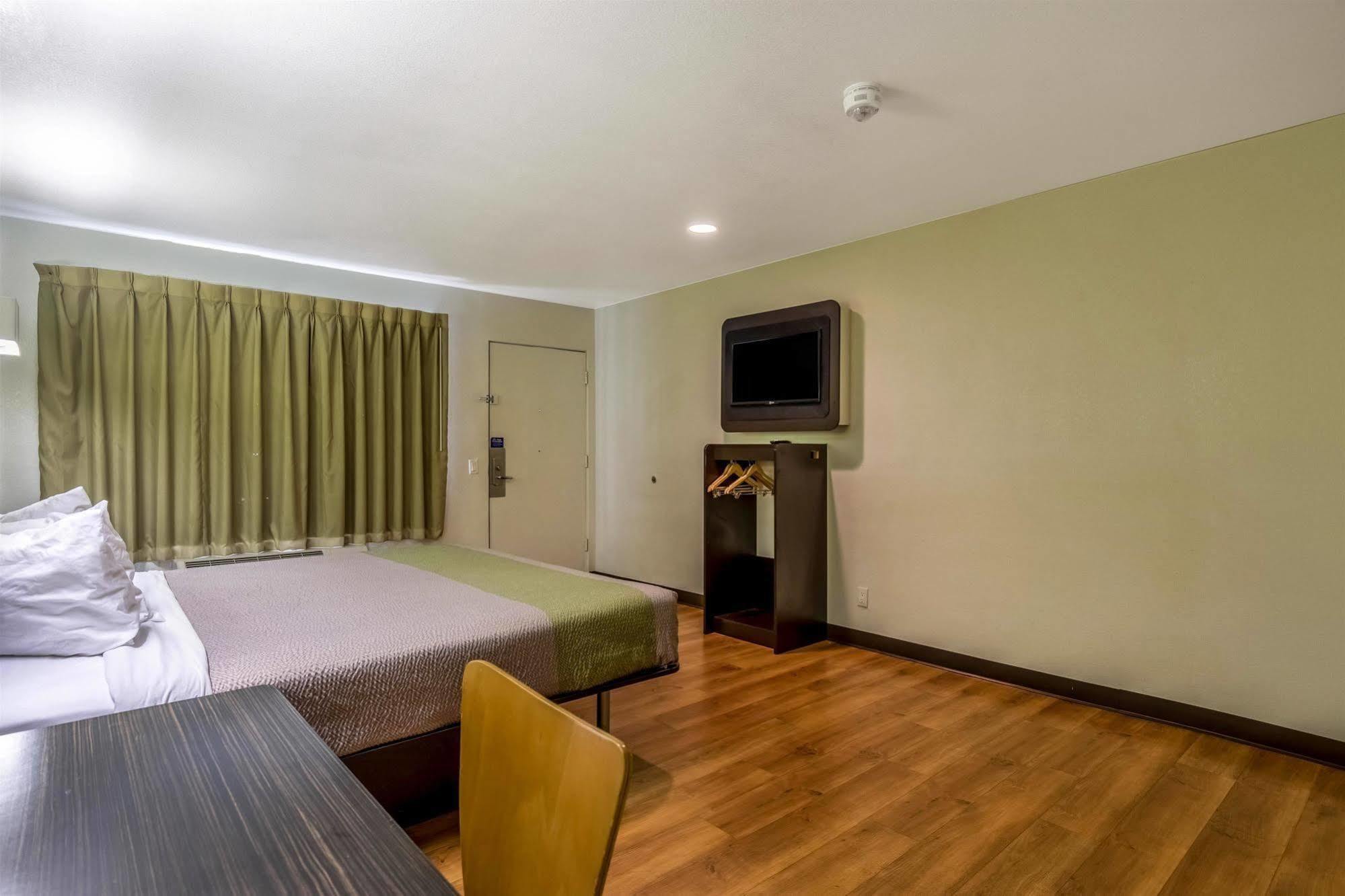 Motel 6-Redlands, Ca מראה חיצוני תמונה